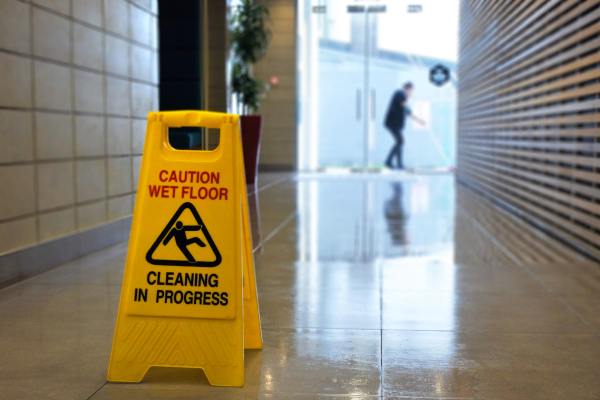 How Topeka personal injury lawyers help with slip and fall accidents